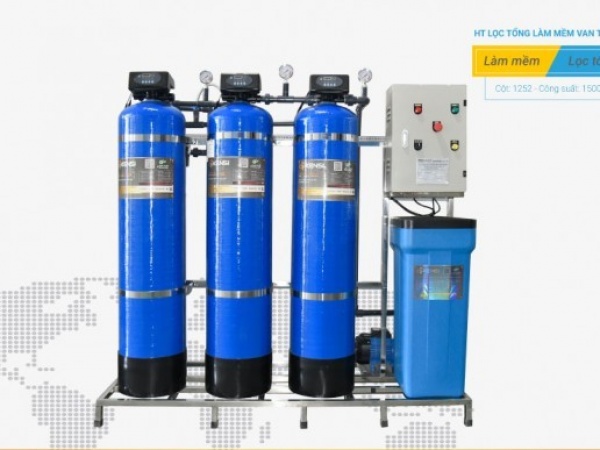 Hệ thống lọc nước tổng làm mềm 3 cột composite van tự động 1500LH